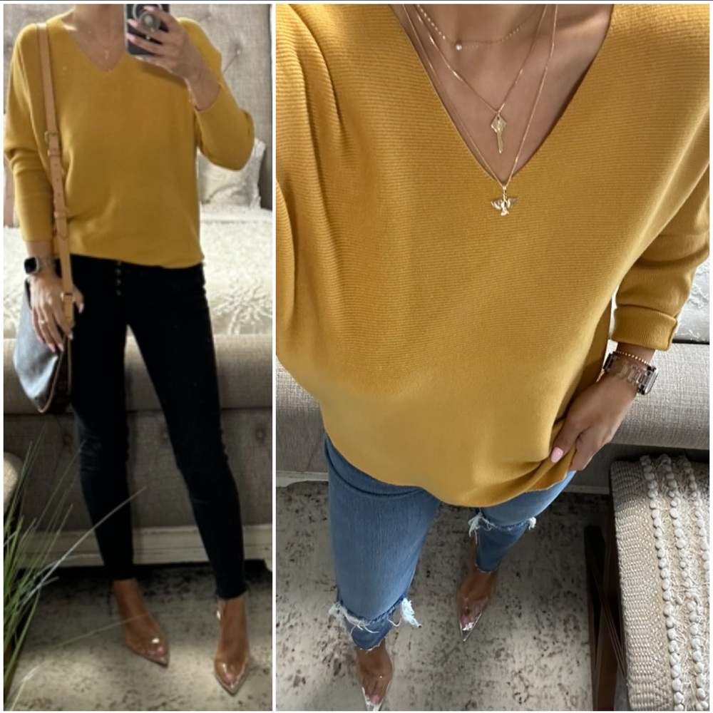 New❤️Soft ribbed v cut turmeric color top - Picture 2 of 7